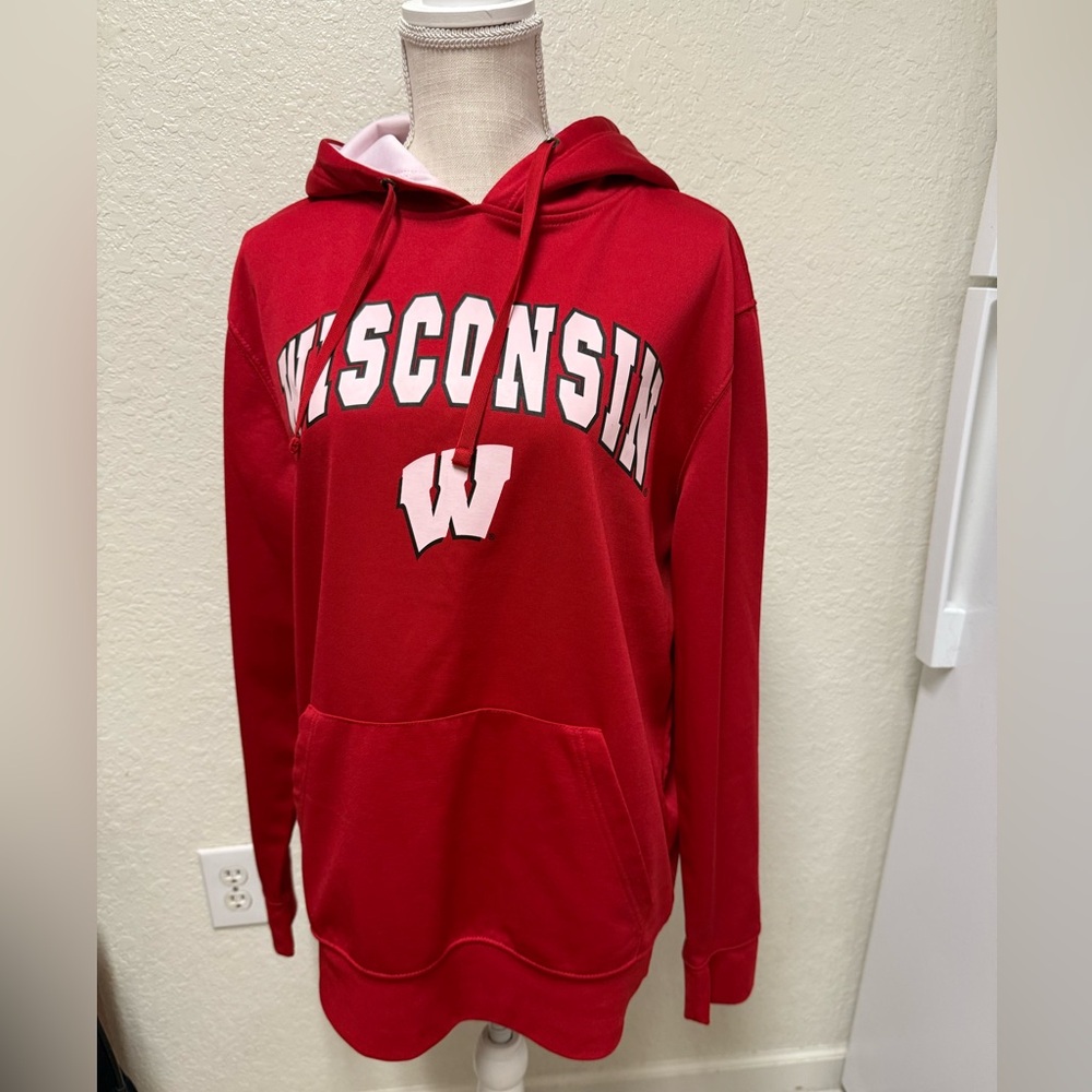 Campus Heritage Red University of Wisconsin Hoodie - Picture 8 of 16